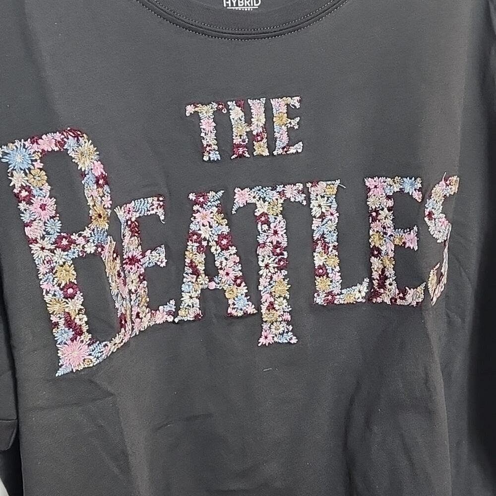Torrid The Beatles Vintage Black Cotton Embroidered Tee, NWT - Picture 3 of 6